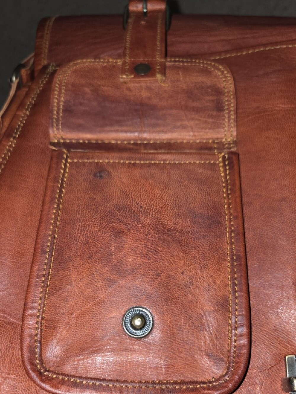 Classic Tan Leather Crossbody Satchel - Unbranded - Picture 9 of 10